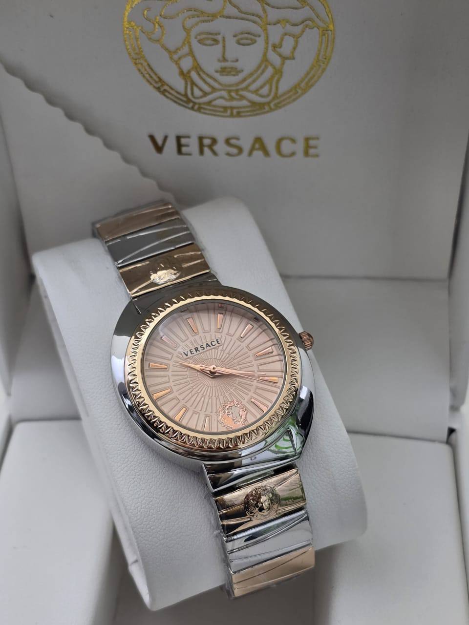 Ladies Fancy
55 dhs🪙💕

Zain29
♥️♥️♥️