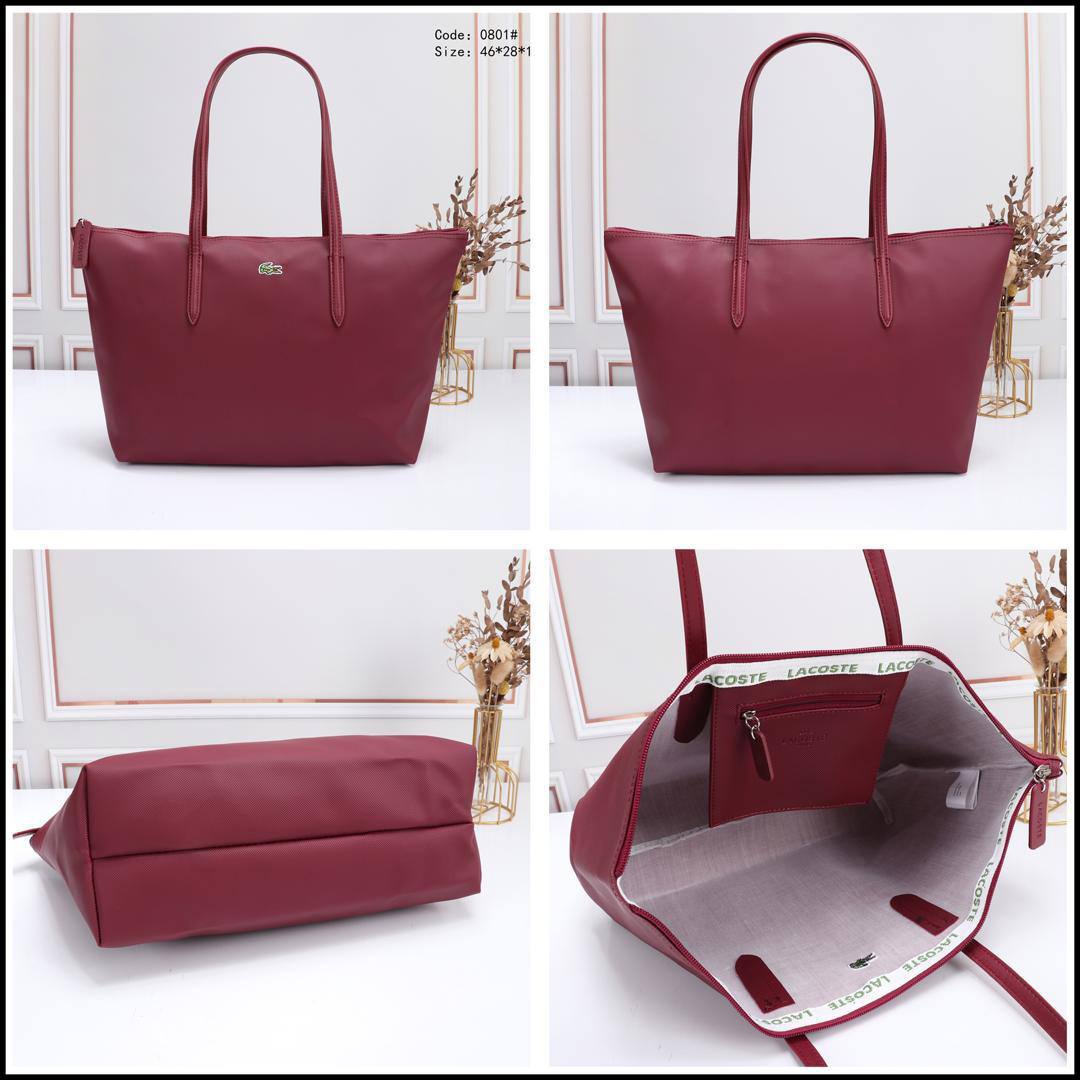 Coach
95 dhs🪙🖤
size 45×15×29cm

Zain42

♥️♥️♥️