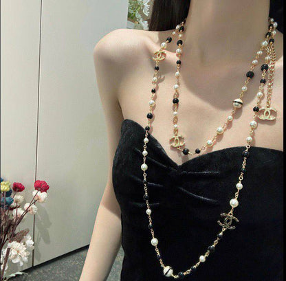 CHANEL NECKLACE
MASTER✨💫
WITH BOX AND PAPER BAG🛍️🎁
140 DHS✅

Zain89
♥️♥️♥️