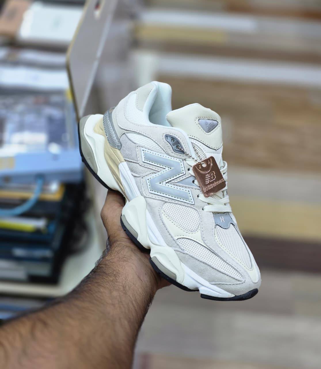 NB
Size 40 to 45
120 dhs✅

Zain27
♥️♥️♥️