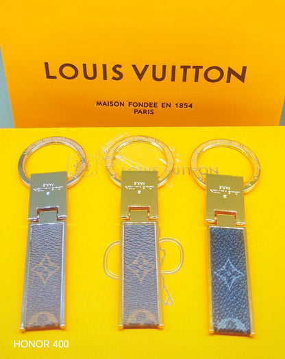 Key chain

80 dhs 

With good branded box
🎁🎁🎁

Zain122
♥️♥️♥️