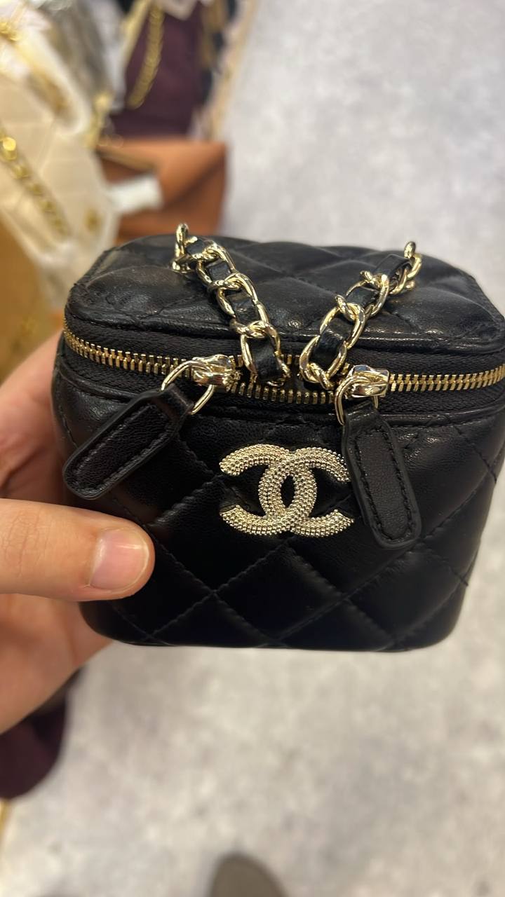 Master chanel

230 dhs

Zain131
♥️♥️♥️