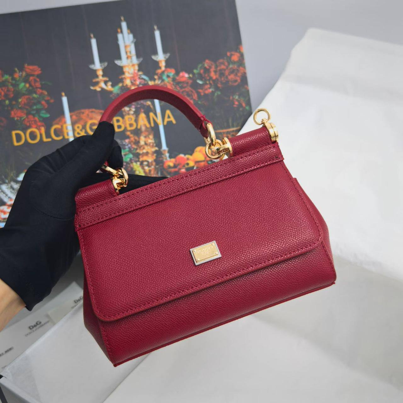 D&g
Master
310 dhs🪙🌨️

Zain192
♥️♥️♥️