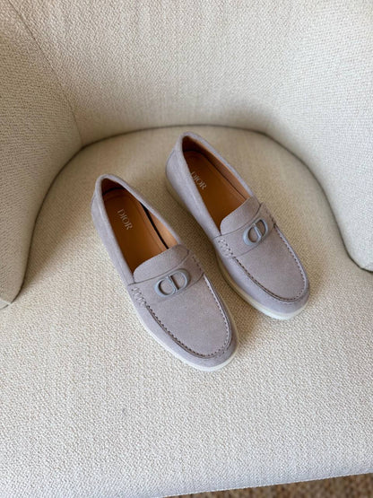 Dior Granville Loafer
*VIP quality*
*size: 40 t0 46*
450 dhs✅

Zain185
♥️♥️♥️