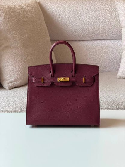 Hermes birkin 25cm💕super master quality😍with box❤️
600 dhs🇦🇪🇦🇪

Zain52
♥️♥️♥️