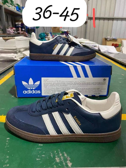Adidas
Good quality 
100 dhs✅

Zain138
♥️♥️♥️
