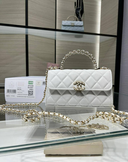 Chanel ✨💕✨
New collection ✨✨✨
SuperMaster Quality 🔥🔥
Available Now ❤️❤️❤️
For Price 👇 WTSP Text Zain 0568585901

Zain252
♥️♥️♥️