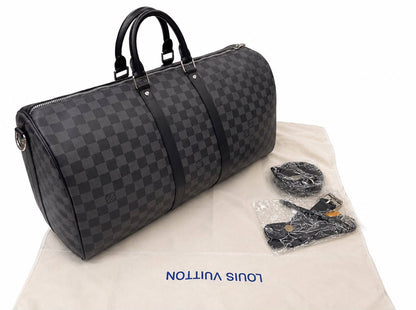 LV Travel Bags
120 dhs✅

Zain50
♥️♥️♥️