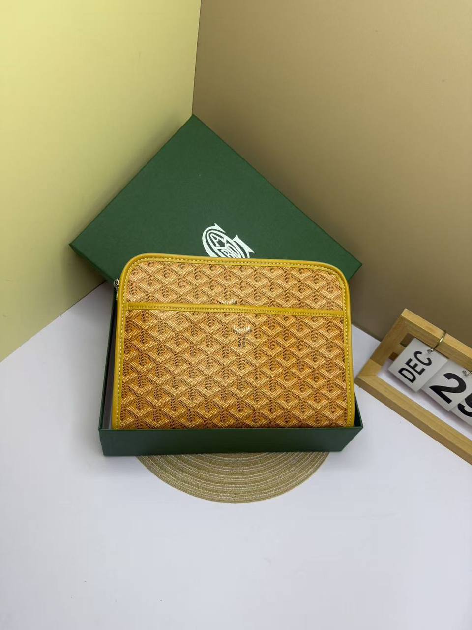 Goyard

85 dhs🪙🌨️ 


Withbox
🎁🎁🎁

Zain143
♥️♥️♥️