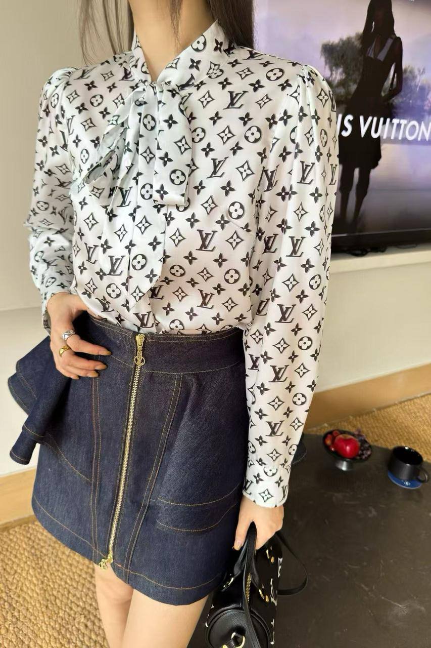 *New collections 💕💕
150 dhs🇦🇪
Only Skirt 1 Pc Not Set
*good  quality  
*Sizes:S M L 
*AVAILABL

Zain231
♥️♥️♥️