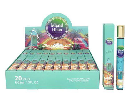 Perfume box

20 pc inside

80 dhs 

full box🎁🎁🎁

Zain254
♥️♥️♥️