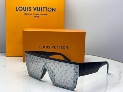 LV 
Sunglasses
65 dhs✅

Zain182
♥️♥️♥️