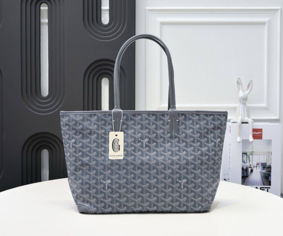 Goyard -  Master🌺
For Price 👇 WhatsApp✅
0568585901 
0507557372
0552275751 Owner Zain 👌

Zain111
♥️♥️♥️