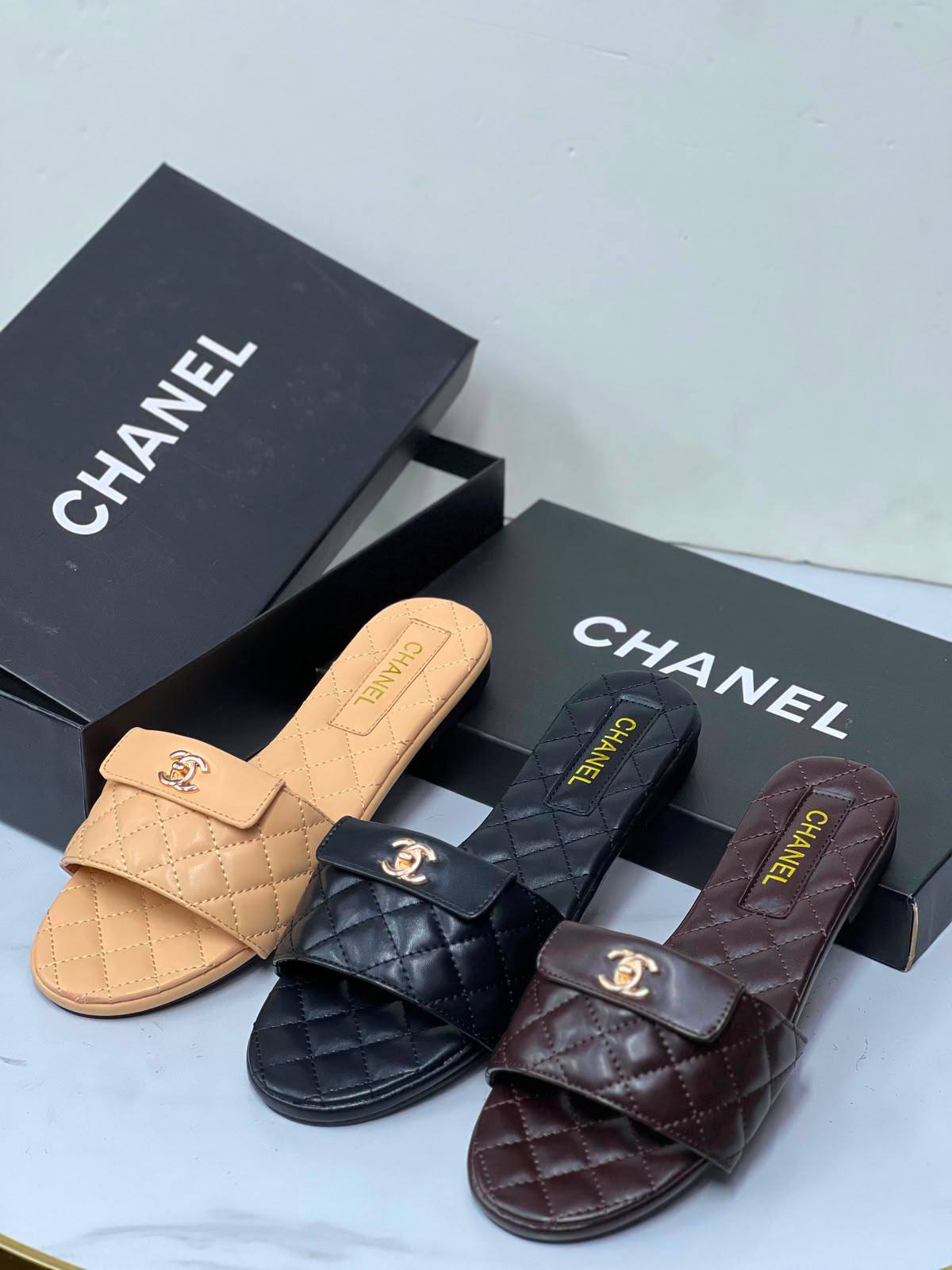 CHANEL 
SIZE 36-41
100 dhs✅

Zain21
♥️♥️♥️