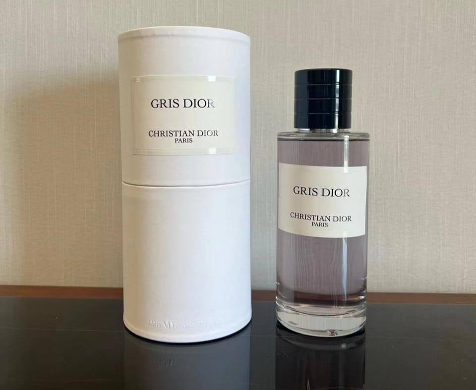 Dior
55 dhs🪙

Zain64
🌸🌸🌸