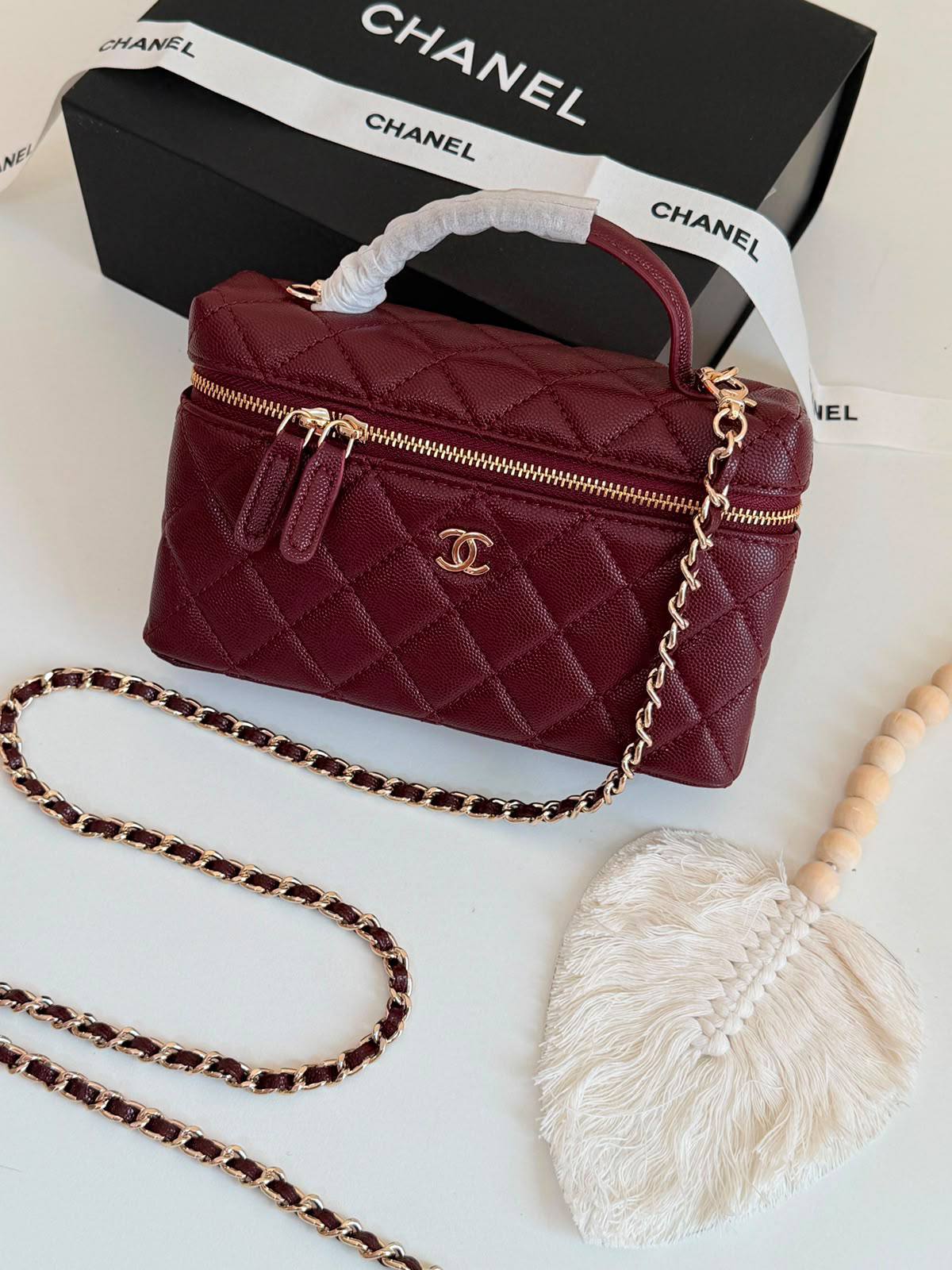 Chanel

210 dhs

Zain134
♥️♥️♥️