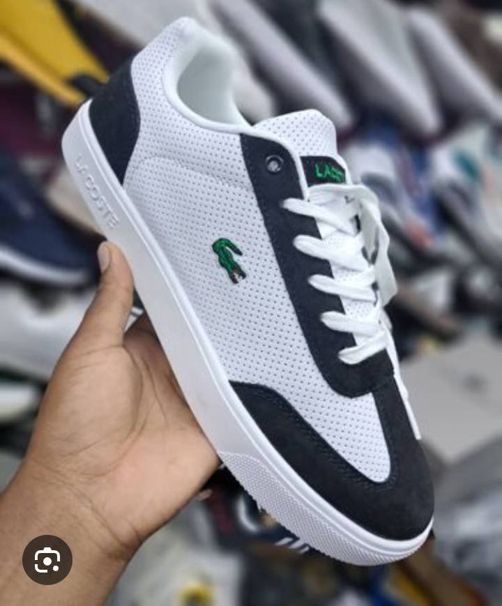 Lacoste

110 dhs🇦🇪🇦🇪
40 to 44

Zain27
♥️♥️♥️