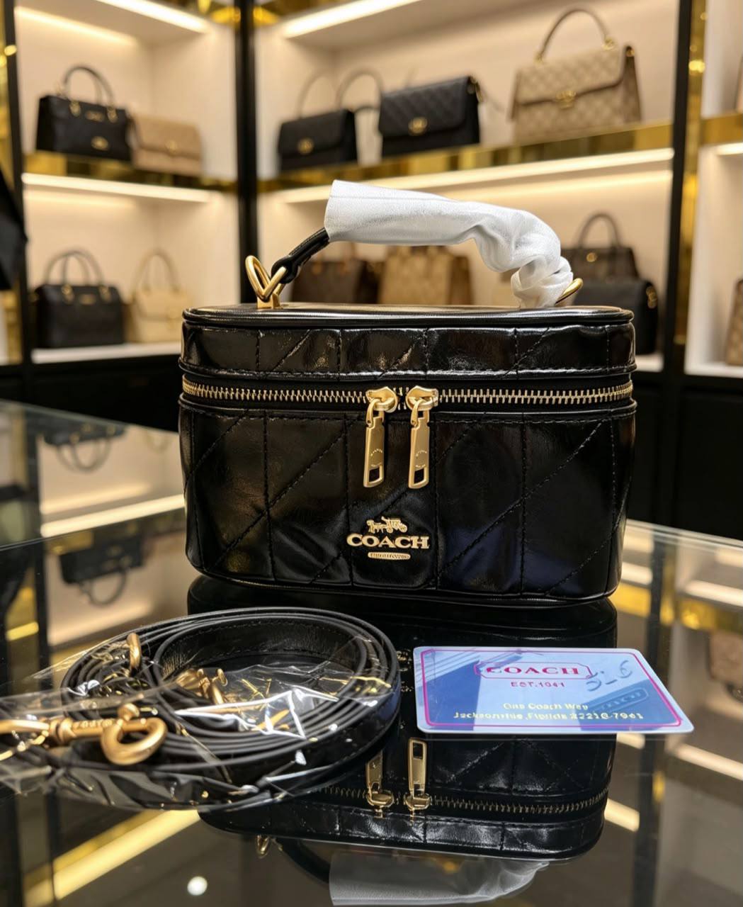 Coach 
with box
90 dhs✅✅

Zain07
♥️♥️♥️
