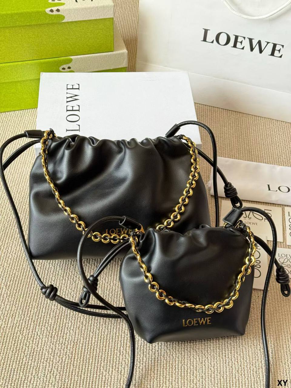 Loewe
Master
290 dhs🪙💕
have two size 

Zain141
♥️♥️♥️