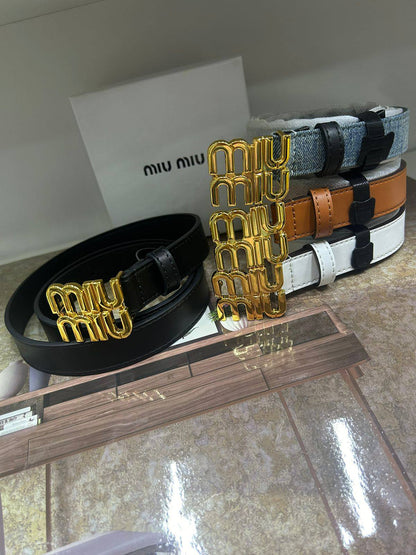 Belts
Leather
60 dhs🪙🌨️

Zain190
♥️♥️♥️