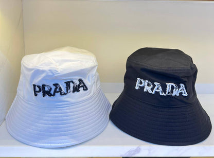 BUCKET HAT 

FREE SIZE 
70 dhs🇦🇪🇦🇪🇦🇪

Zain88
♥️♥️♥️