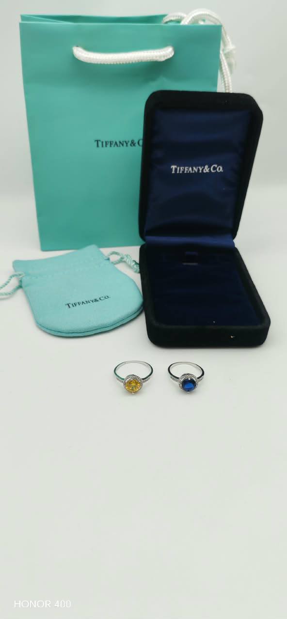 Tiffany &co

85 dhs🇦🇪🇦🇪

Zain122
♥️♥️♥️