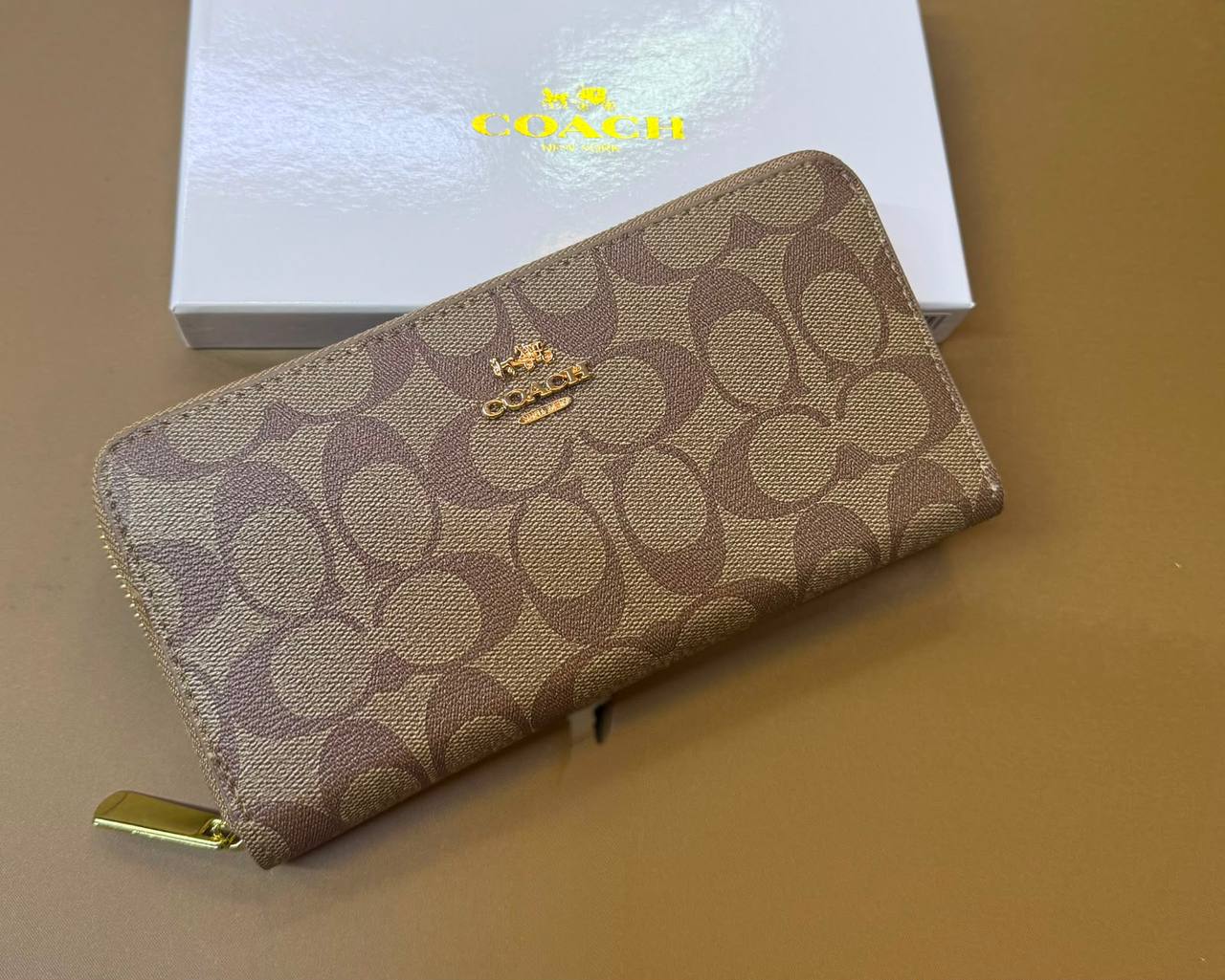 Wallets
With box
35 dhs🇦🇪🇦🇪
Good quality 👍

Zain93
♥️♥️♥️