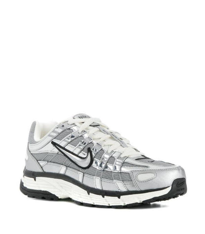 Nike
Size 40 TO 45 
140 dhs✅

Zain183
♥️♥️♥️