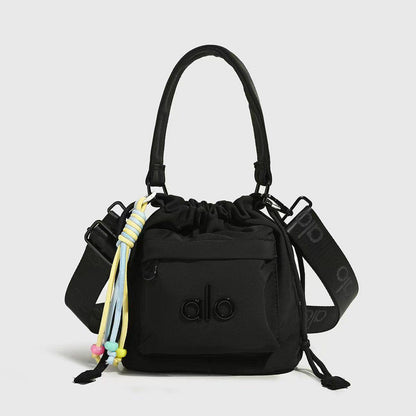 Alo
65 dhs💓
size 20/19/10cm

Zain26
♥️♥️♥️