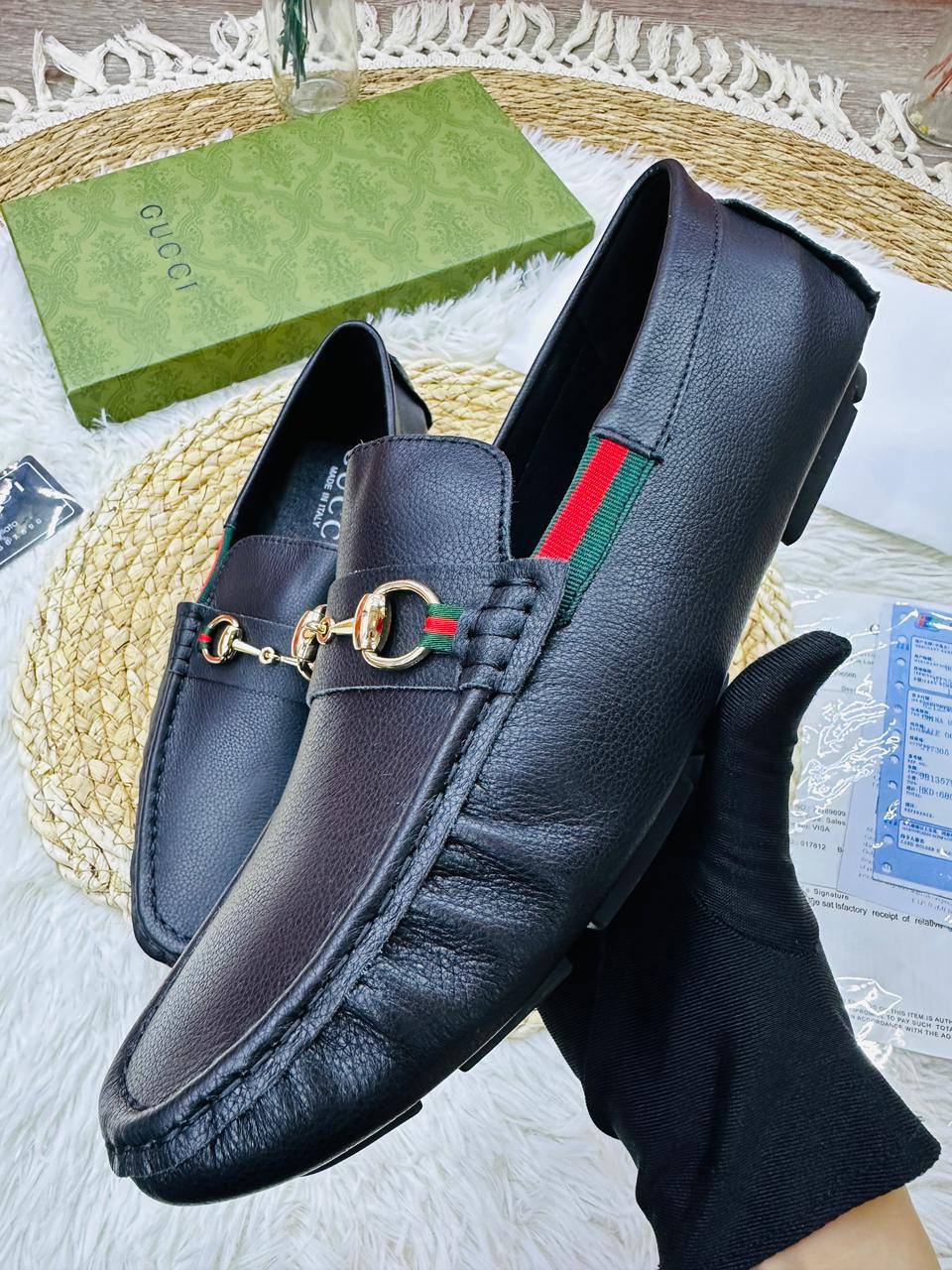Hermes - Armani - Gucci - Fendi
High quality 
size 40-46 
250 dhs🪙🖤

Zain132
♥️♥️♥️