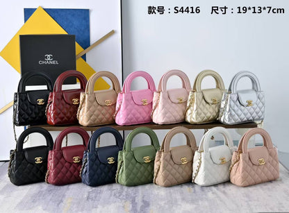 Chanel
100 dhs🇦🇪🇦🇪

Zain143
♥️♥️♥️