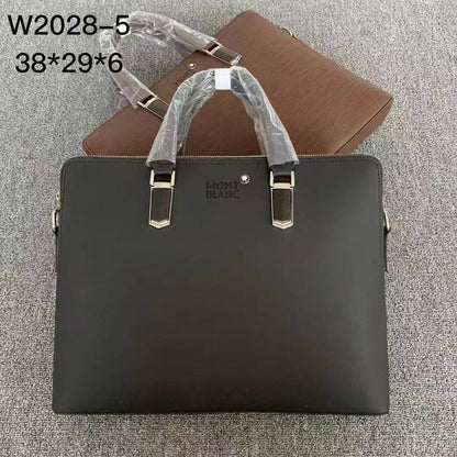 Laptop bags 
good quality 
110 dhs💓

Zain278
♥️♥️♥️