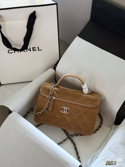 Chanel
Master🖤
250 dhs✅

Zain10
♥️♥️♥️