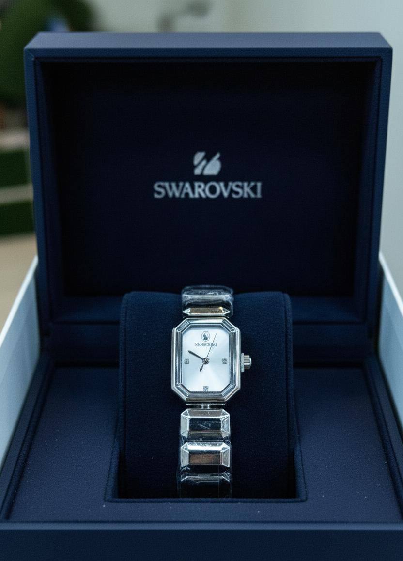 SWAROVSKI 🆕 LADIES 
GOOD QUALITY 💯
60 dhs🪙🖤

Zain133
♥️♥️♥️