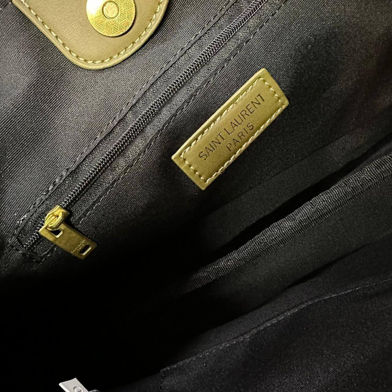 YSL 

NEW CAME 

GOOD QUALITY 

100  DHS🇦🇪🇦🇪

Zain295
♥️♥️♥️