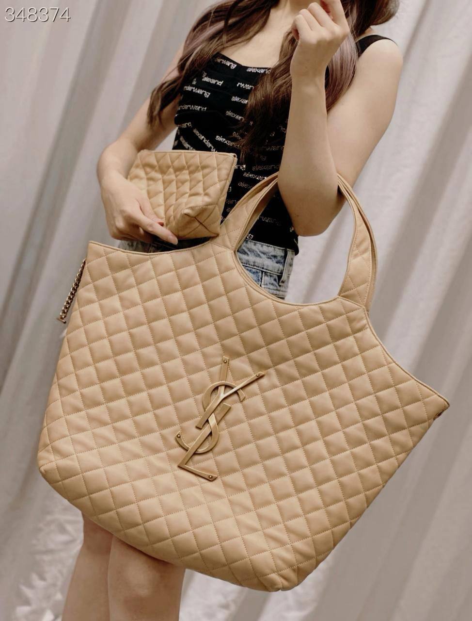 YSL NEW CAME GOOD QUALITY 50CM  
110 dhs🇦🇪🇦🇪

Zain295
♥️♥️♥️