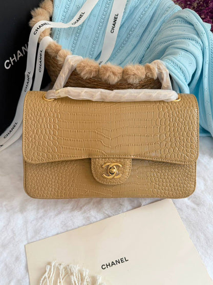 Chanel

300 dhs

Zain134
♥️♥️♥️