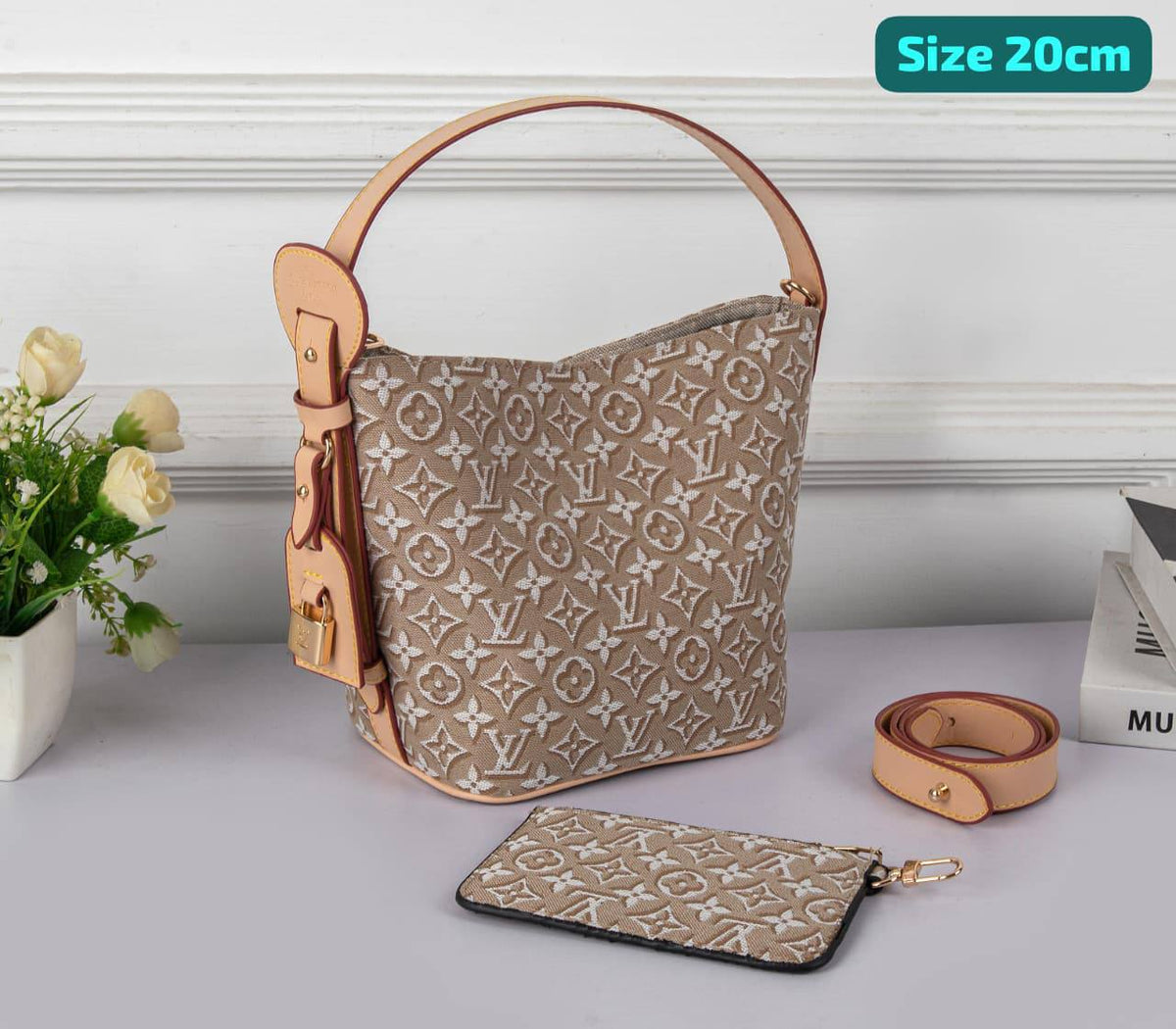 LV

Good quality 
with box 
115 dhs🇦🇪🇦🇪🇦🇪

Zain186
♥️♥️♥️