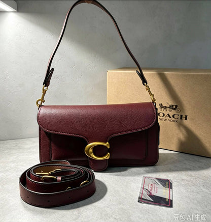 New arrived
 coach bag   
115 dhs🇦🇪🇦🇪

Size 28cm
with the box 
Zain161
♥️♥️♥️
