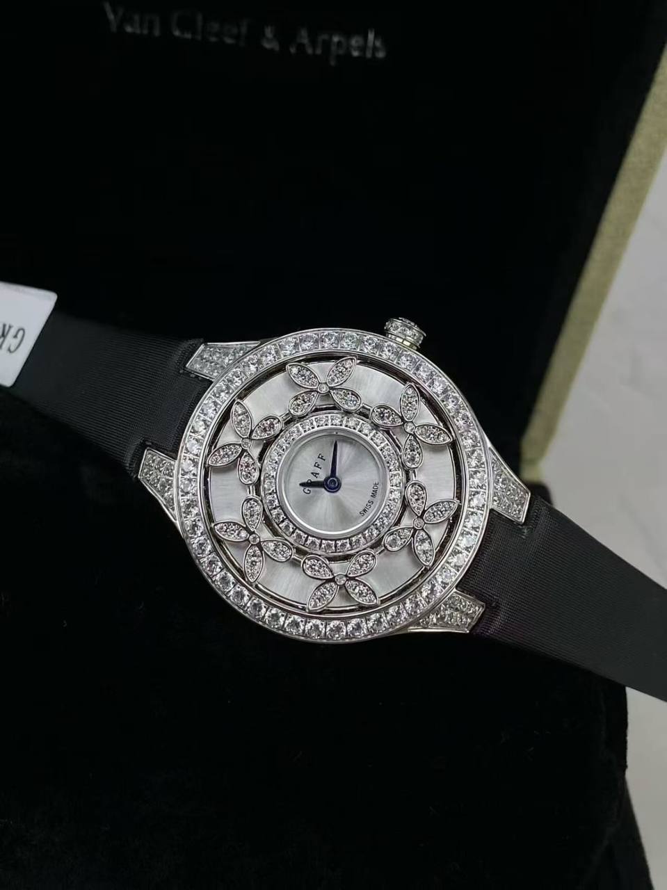 Graff 
Super Master
1150 dhs✅

Zain264
♥️♥️♥️
