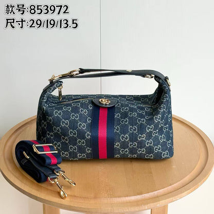 Gucci 
Master
260 dhs🪙🌨️
#29cm❤️

Zain228
♥️♥️♥️