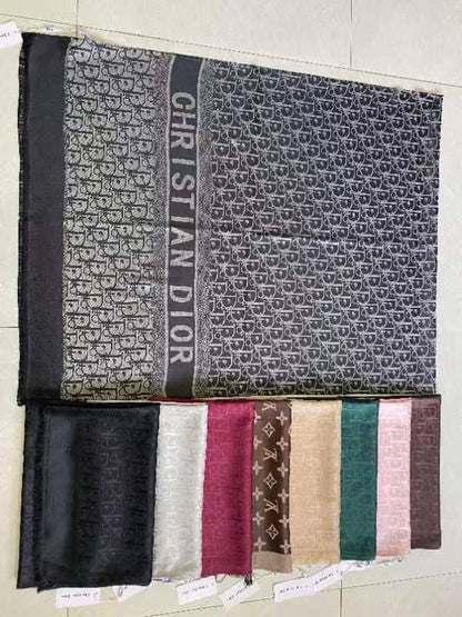 Cotton scarf 
45 dhs🪙🌨️

Zain93
♥️♥️♥️