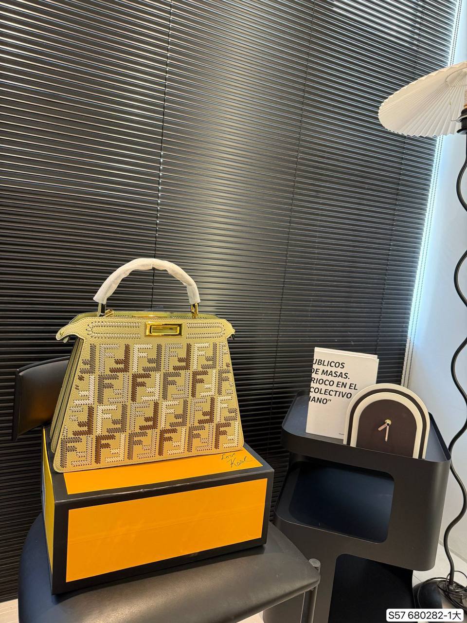 Fendi Master
420 dhs🪙💚

Zain131
♥️♥️♥️