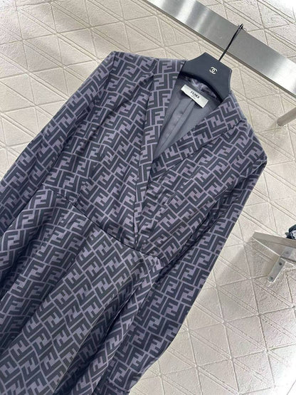 *New collections🥰💕   
190 dhs✅
*good  quality  
*Sizes:S M L * 
*AVAILABLE NOW*

Zain231
♥️♥️♥️