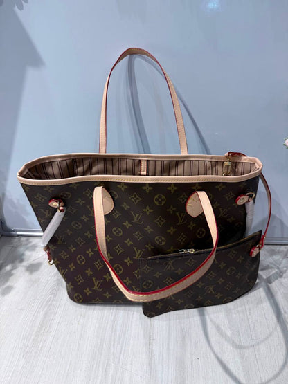 LV Neverfull MM
47cm
95 dhs✅ 
with Box

Zain254
♥️♥️♥️