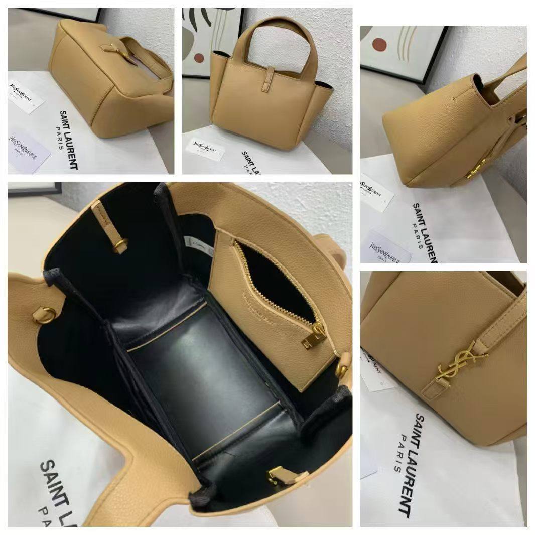 YSL
High quality
With box 
120 dhs💛

Zain136
♥️♥️♥️