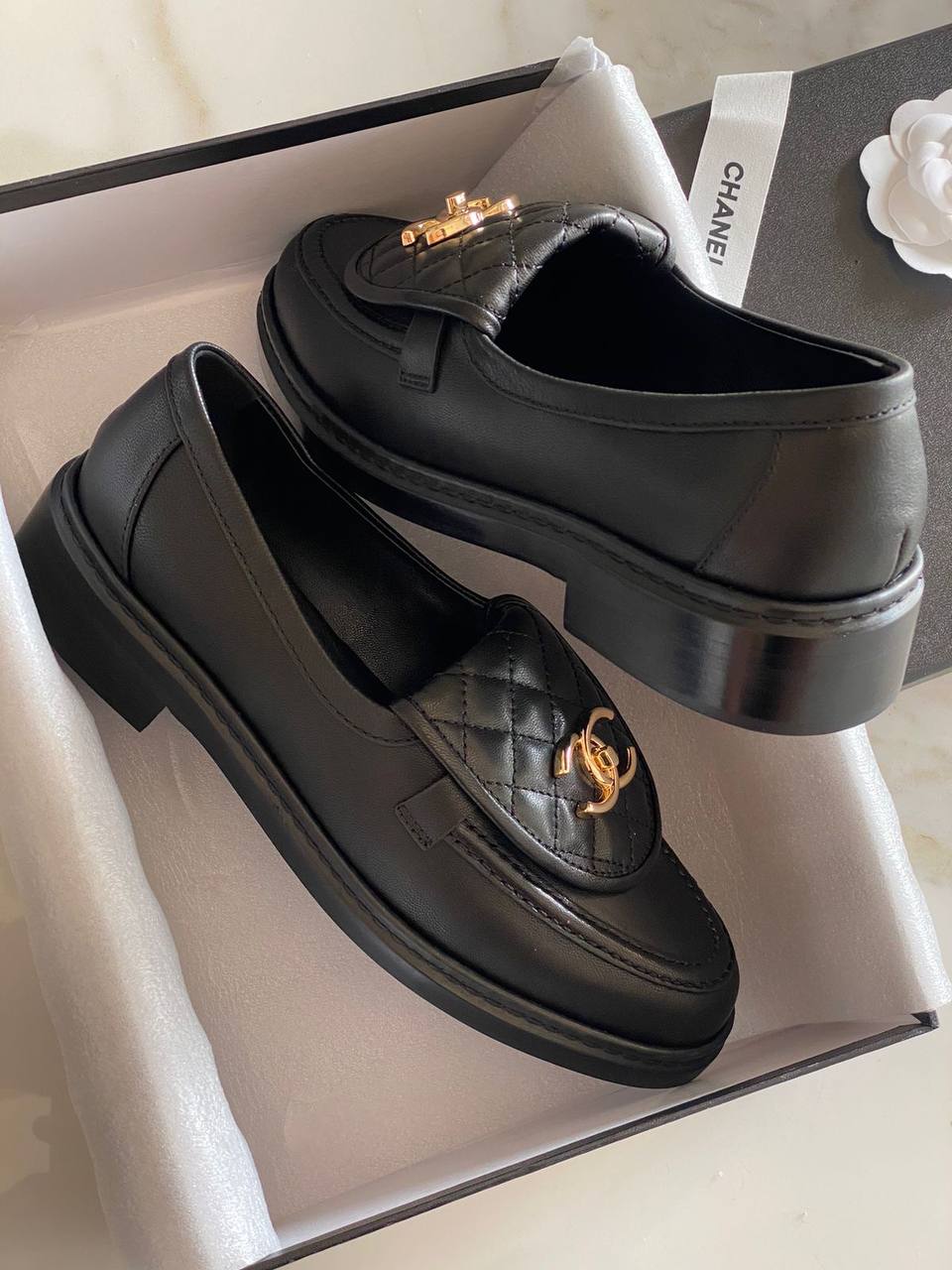 Chanel  
AAA master quality 
Size 36………41 
450 dhs💓

Zain180
♥️♥️♥️