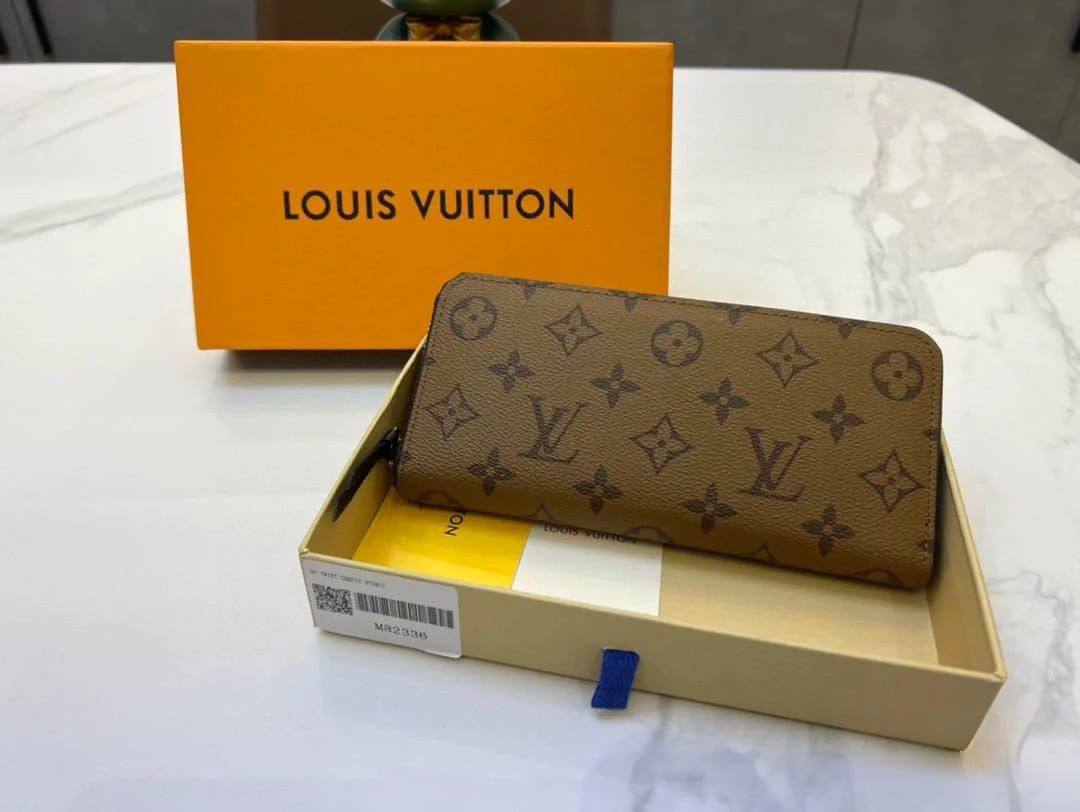 Wallets

35 dhs✅

with box
🎁🎁🎁

Zain40
♥️♥️♥️