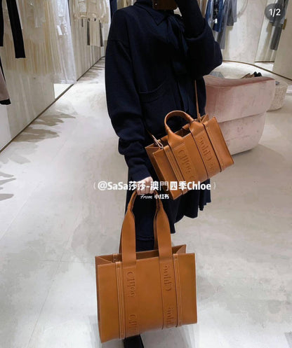CHLOE 
COPY ONE *BIG OFFER*
      BIG SIZE 130 DHS💓
SMALL SIZE 120 DHS💓

Zain39
♥️♥️♥️