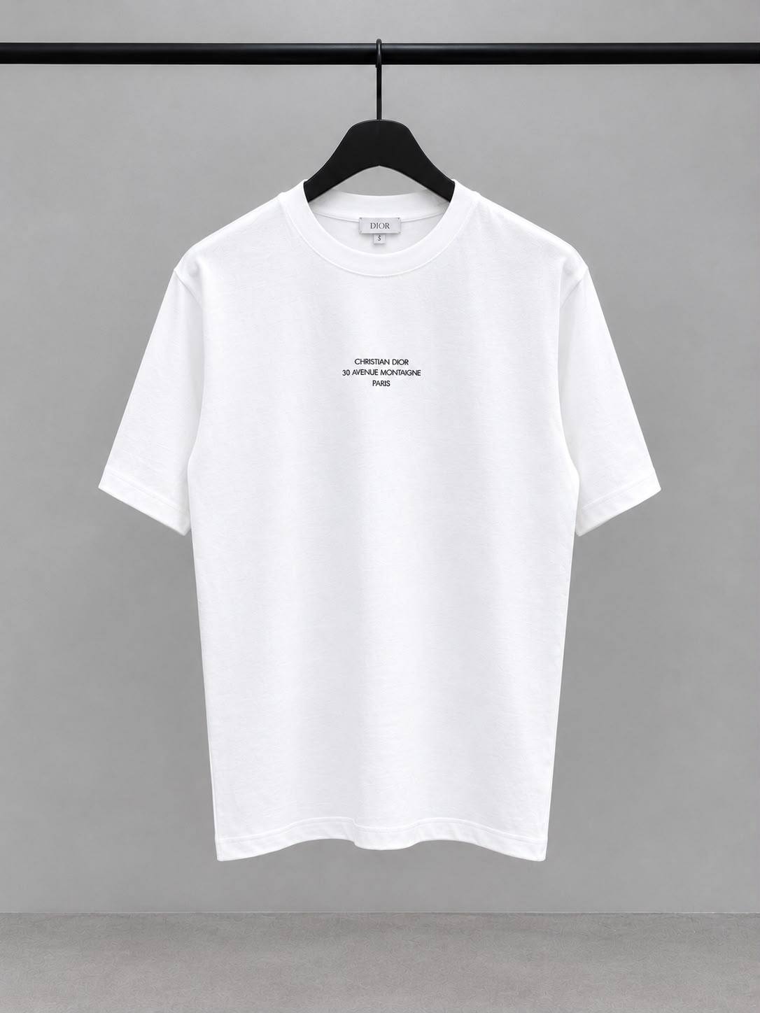DIOR❣️
SUPER MASTER QUALITY ✨
SIZE :S M L XL XXL
320 dhs🇦🇪🇦🇪

Zain327
♥️♥️♥️